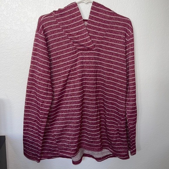 St. John’s Bay Sparkly hoodie - Picture 1 of 3